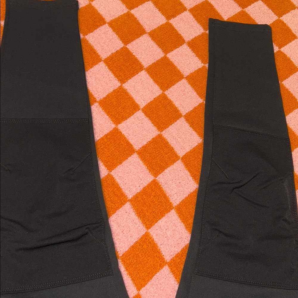 Carhartt Black Pants - Picture 5 of 6